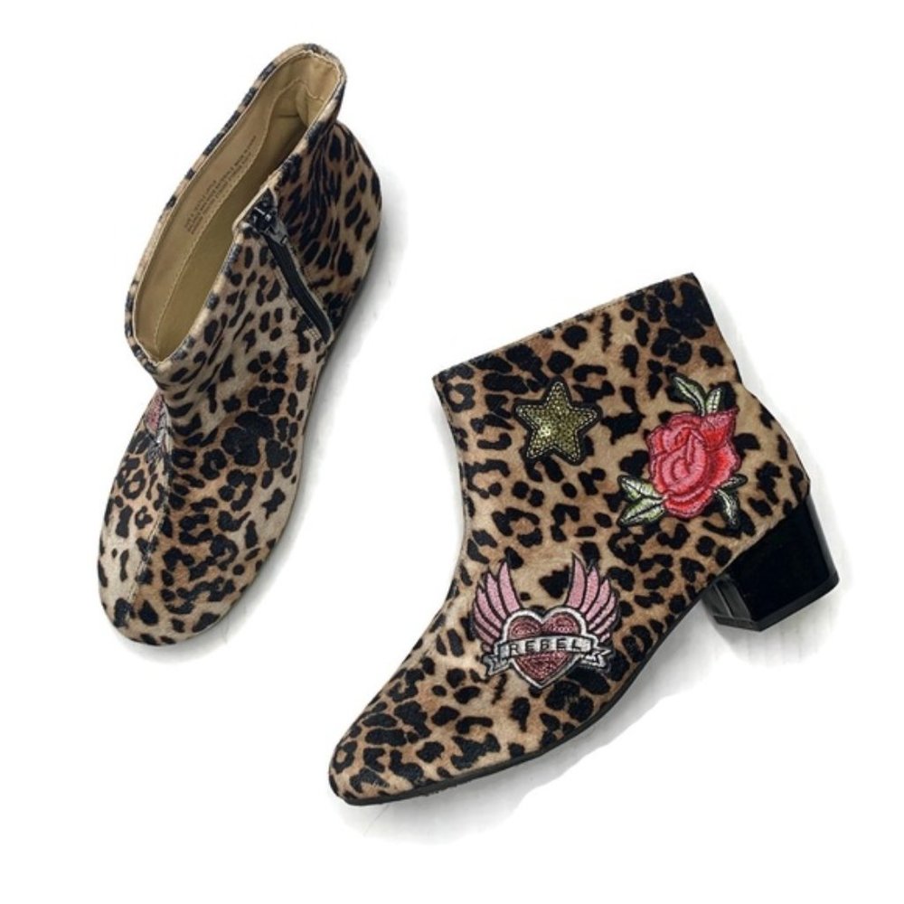 Children’s Place Cheetah Embellished Bootie | 6